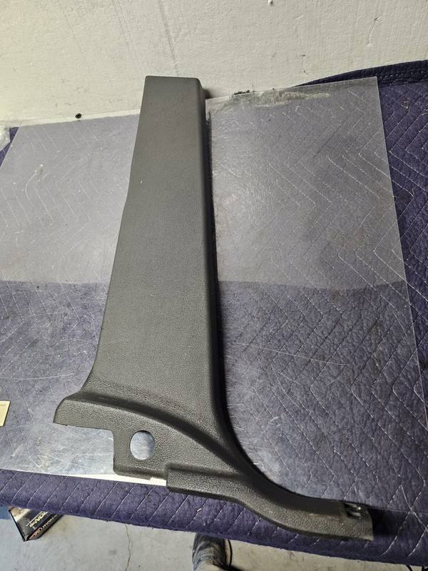 14-18 Ford Transit Connect Interior Center Left Lower B-Pillar Trims OEM