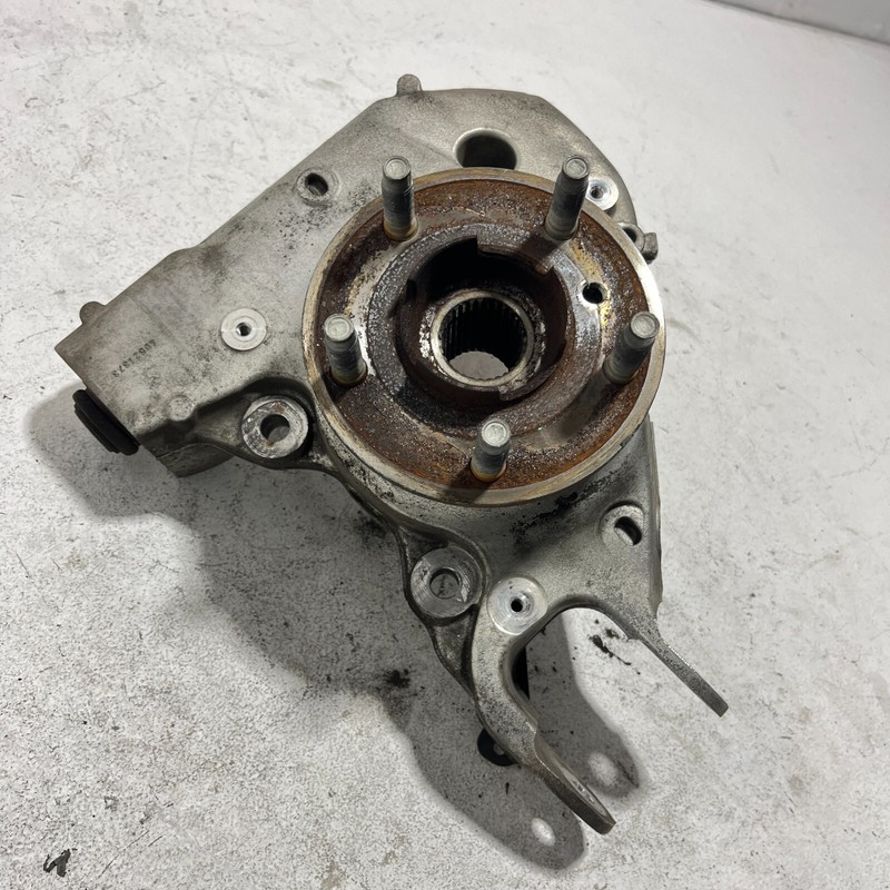 2017 - 2019 JAGUAR XE XF RWD REAR LEFT DRIVER SIDE SPINDLE KNUCKLE HUB OEM