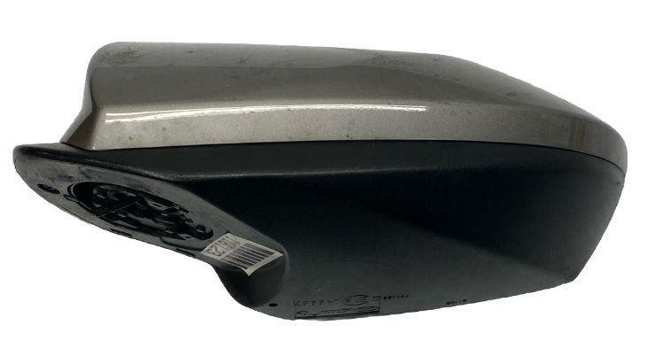 Hyundai Elantra door mirror 21 24 left side gray M6T upper part only 87610AA220