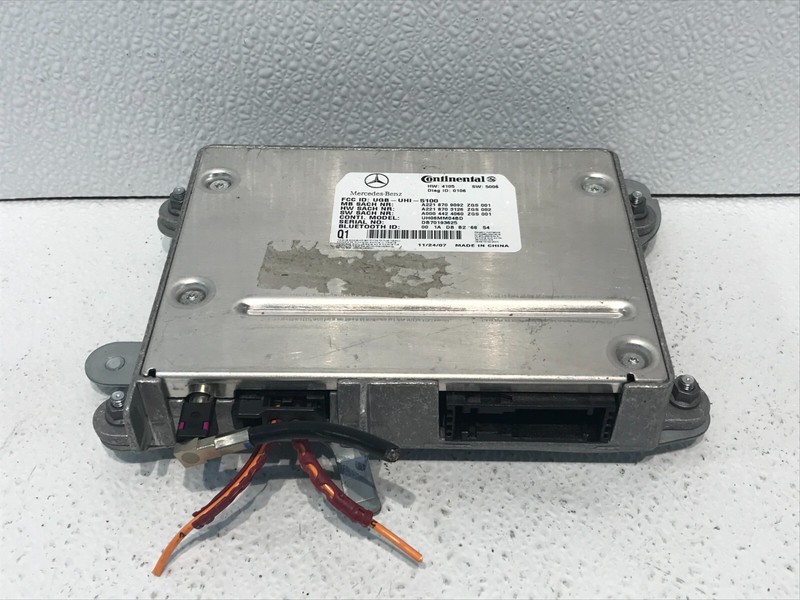 07-10 Mercedes W221 S600 CL550 Bluetooth Communication Module OEM A2215454640