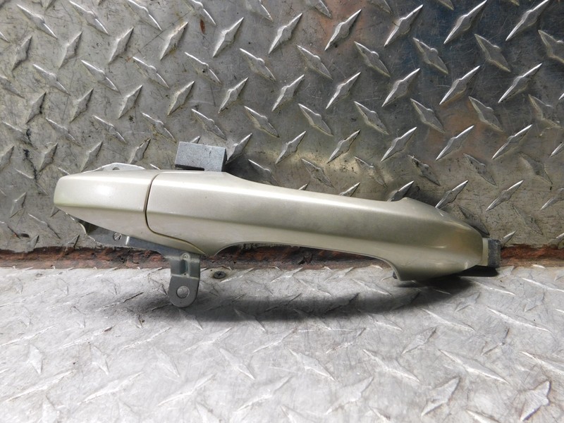 07-11 HONDA CR-V RIGHT PASSENGER REAR (FRONT) DOOR HANDLE EXTERIOR BEIGE YR566M