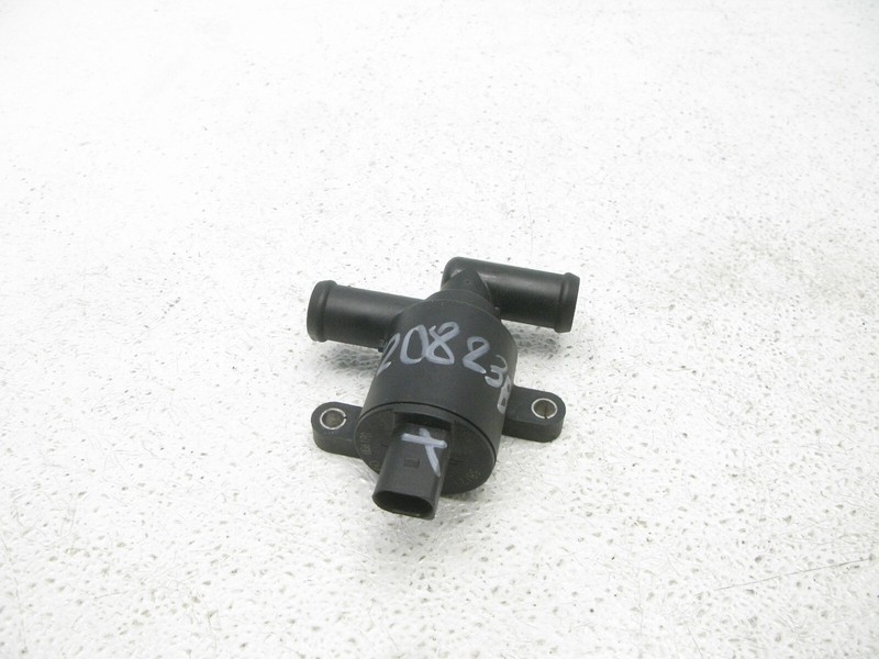 11-21 AUDI A3 C7 A4 A6 A8 S6 S7 QUATTRO HEATER CONTROL VALVE SOLENOID OEM 120823