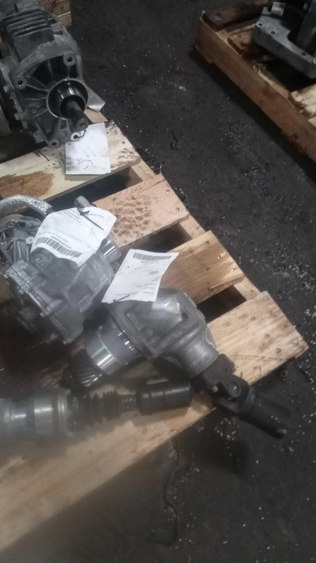 2015 Honda CR-V Transfer Case Assembly OEM 115k Miles 4WD NJ25-14926-390917