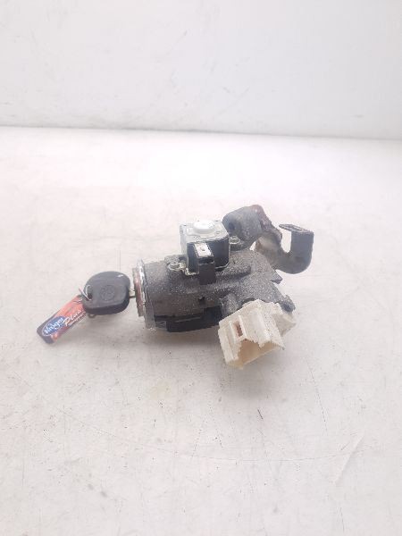 07-21 TOYOTA TUNDRA IGNITION SWITCH WITH KEY