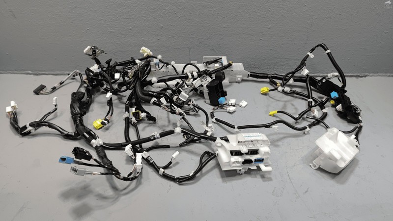 TOYOTA CAMRY XSE DASHBOARD INSTRUMENT PANEL WIRE WIRING HARNESS OEM 2018-2020