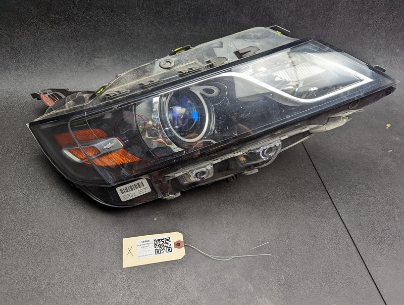 Front Right Headlight Halogen 2018 Chevrolet Impala 84178023 2015 2016 2017 X