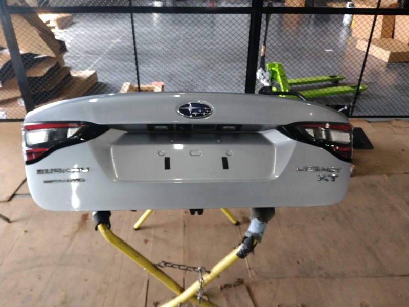 2021 Subaru Legacy Silver Deck Lid OEM 57509AN00A9P 4DR Sedan 70K Miles
