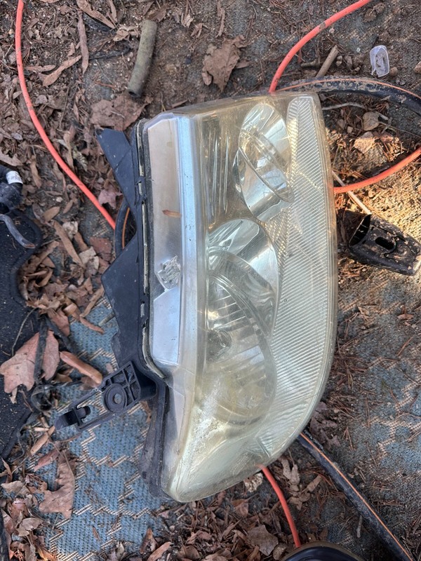 04-08 FORD F150 F-150 OEM RH HEADLIGHT ASSEMBLY - PASSENGER SIDE