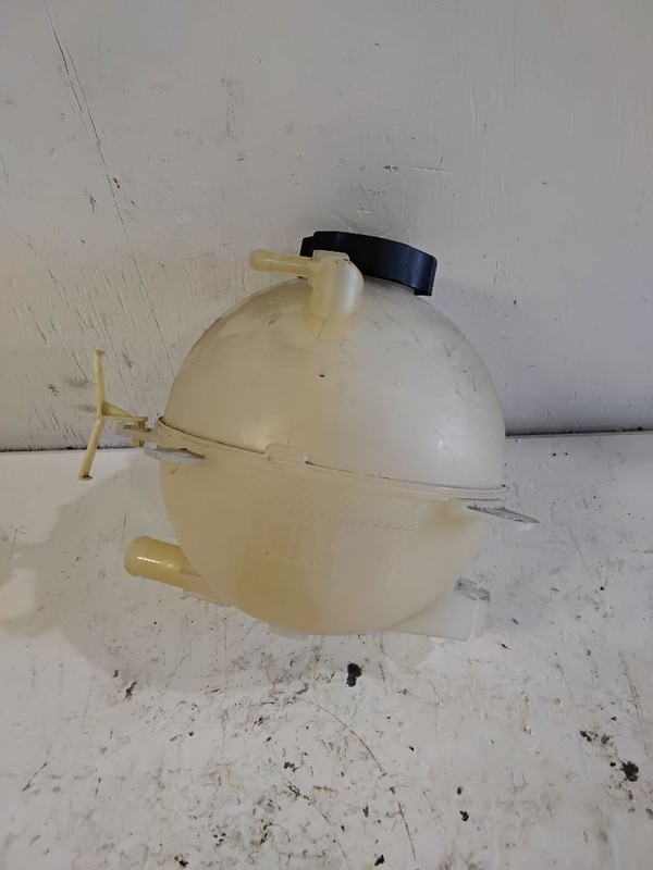 Coolant Reservoir Fits 16-23 MALIBU 3559223