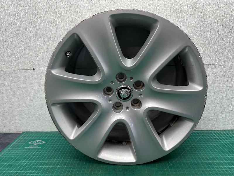 09-12 JAGUAR XF X250 FACTORY 18" INCH ALLOY WHEEL RIM 8.5Jx18 OEM