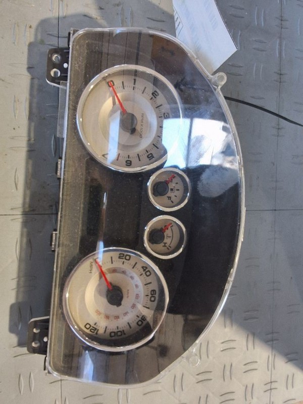 Speedometer MPH Silver Cluster ID 8T4T-10849-EA Fits 08-10 EDGE 3441667