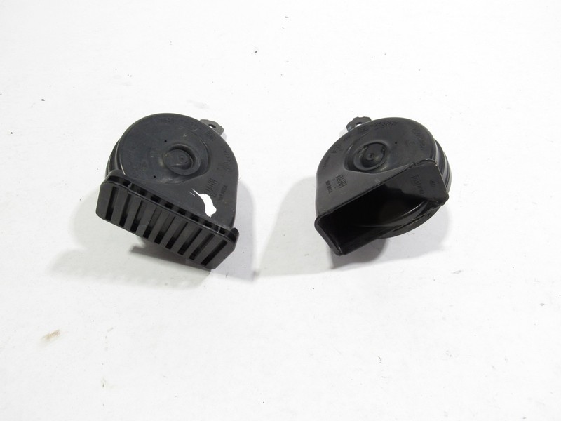 18-24 Dodge Durango R/T 2020 High Low Note Signal Alarm Siren Horn Set Pair >