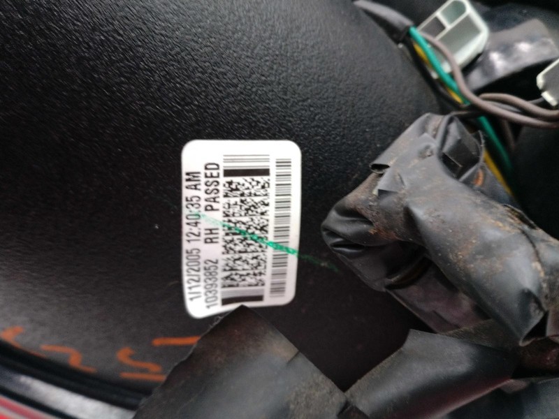 Used Right Tail Light Assembly fits: 2005 Buick Lacrosse Right Grade A