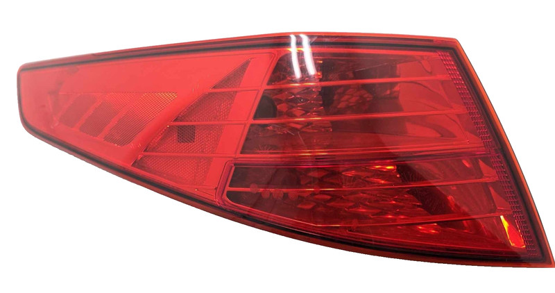 Kia Optima LX LH Driver Quarter Panel Tail Light 2011-2013 OEM 924014C000
