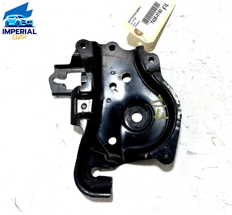 2018-23 TOYOTA CAMRY SE Front Left Suspension SubFrame Reinforcement Bracket OEM
