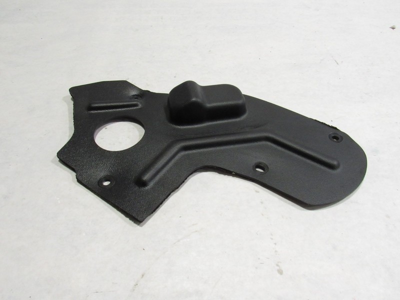 20-23 McLaren GT 2021 Right Passenger Door Lock Latch Cover Panel Trim |@1