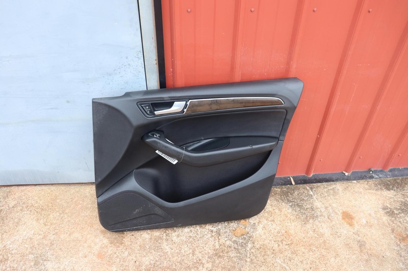 2013-2017 AUDI Q5 FRONT RIGHT PASSENGER SIDE DOOR INNER PANEL TRIM COVER OEM