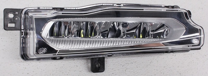 OEM BMW X3, X4 Left Driver Side LED Fog Lamp 63 17 7 412 527 Lens Crack