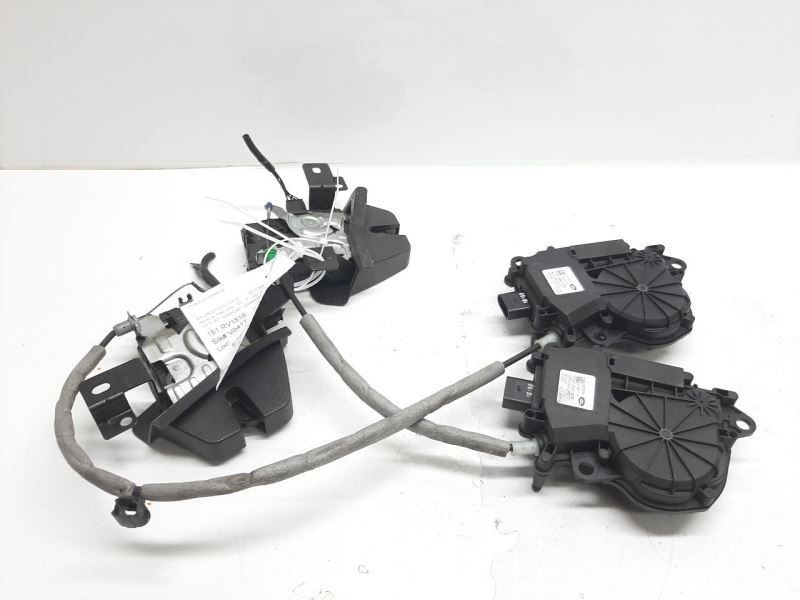 Range Rover HSE L405 Rear Gate Latches Lock Set cpla442a67 cpla442a66