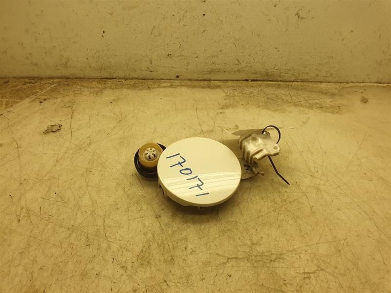 2013 LEXUS RX350 FUEL FILLER DOOR