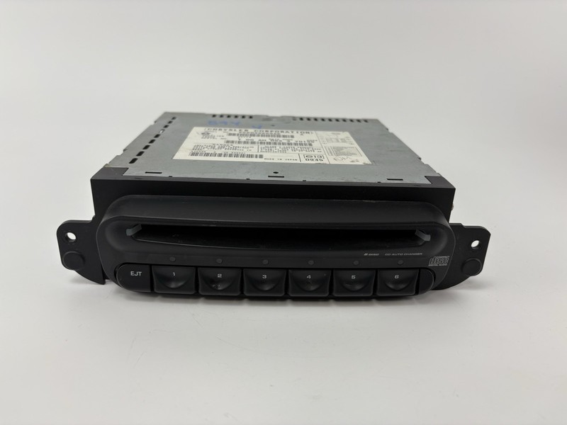 01-02-03-04, Dodge, Chrysler, Jeep, Plymouth, 6 Disc Indash CD Changer