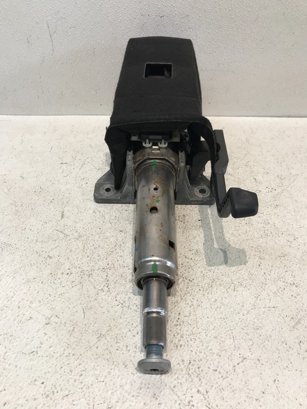 10-11 BUICK LACROSSE Steering Column Floor Shift OEM 13383437