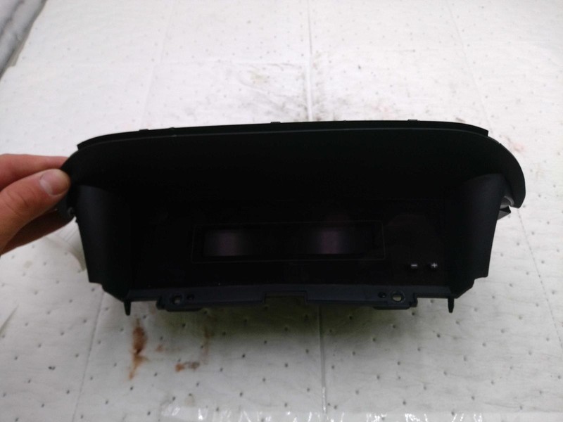 2015 Subaru Impreza Infotainment Display OEM Red 126K Miles NJ25-25530-646493