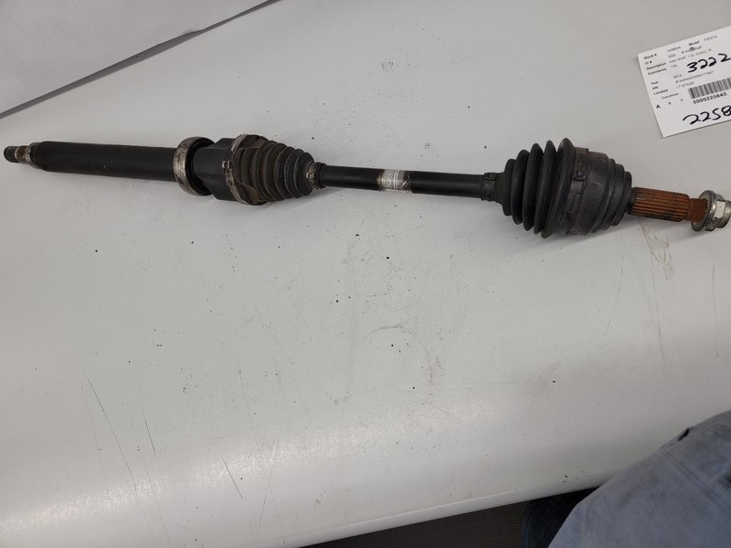 14-'17 FORD FIESTA Right passenger Axle Shaft 1.0L 17k miles OEM 1 Year Wnty!