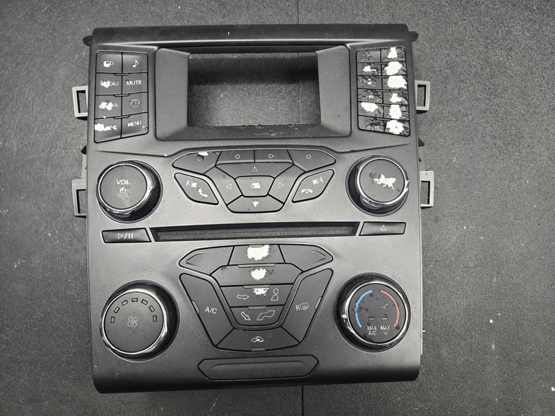 Radio + A/C Heater Control 2018 Ford Fusion HS7T-18E243-NC 2017 2019 2020 X