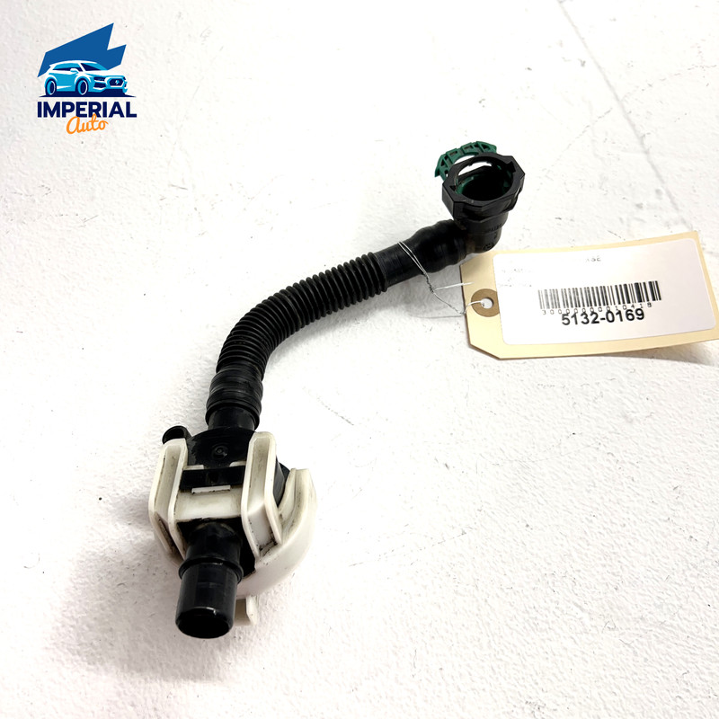 2018 - 2020 Toyota Camry XSE 2.5L Fuel Vapor Canister Outlet Hose Tube Pipe OEM