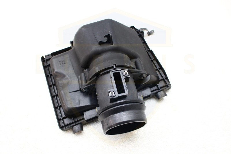 2016-2023 INFINITI Q50 RIGHT AIR CLEANER BOX UPPER COVERY ONLY 165005CA0A OEM