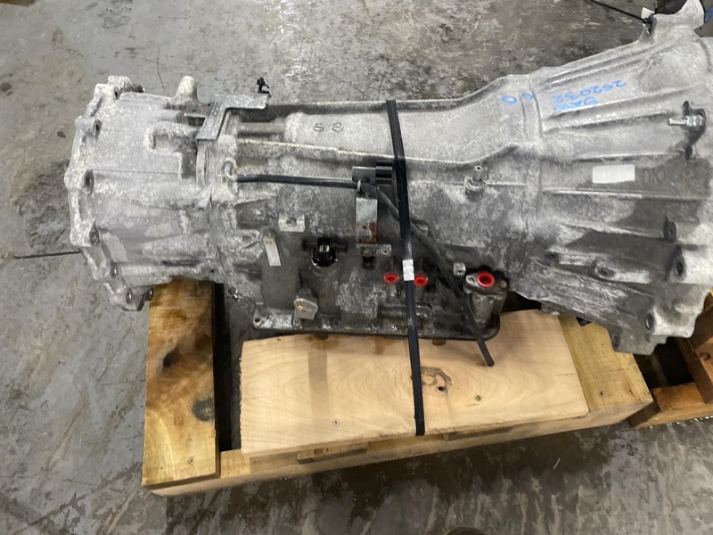 11-'12 NISSAN TITAN Auto Transmission 4x4 column shift 72k miles 6 Month Wnty!