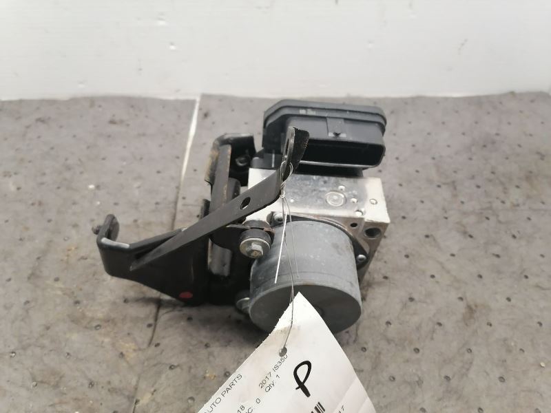 ABS Pump actuator Assembly Fits 16-17 LEXUS IS300 1095669