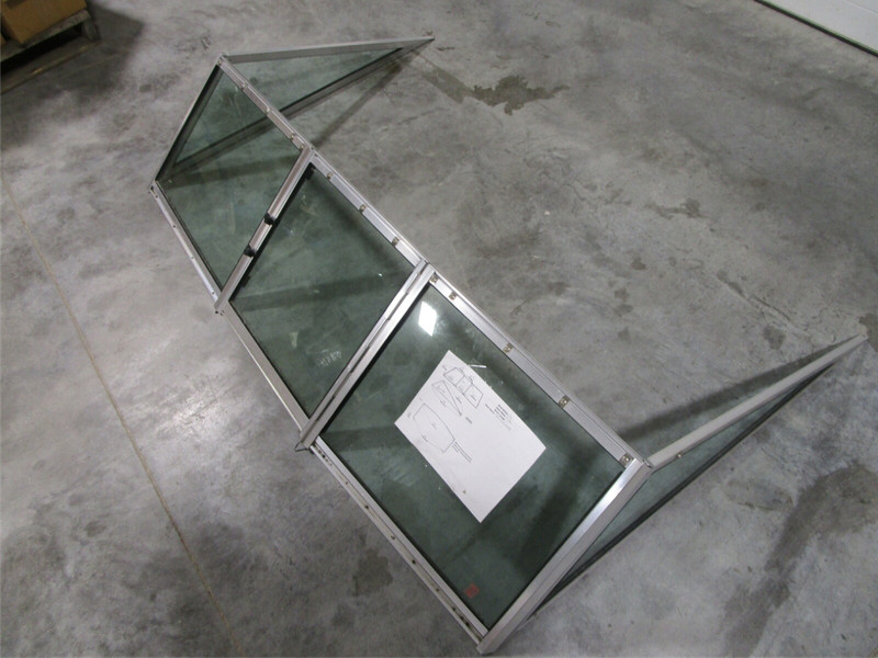 1984 Rinker V170 Boat Windshield Window Walk Through 68" Wide