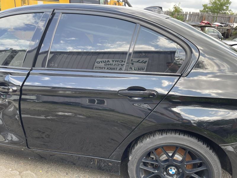 2016-2018 BMW 330i Left Driver Side Rear Door Black