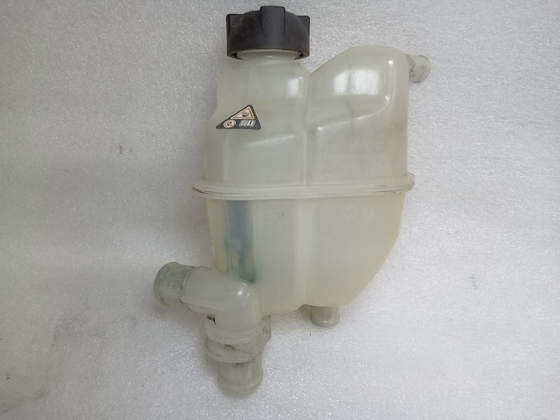 2008-15 Smart Fortwo Engine Coolant Overflow Expansion Tank Reservoir 4505010003