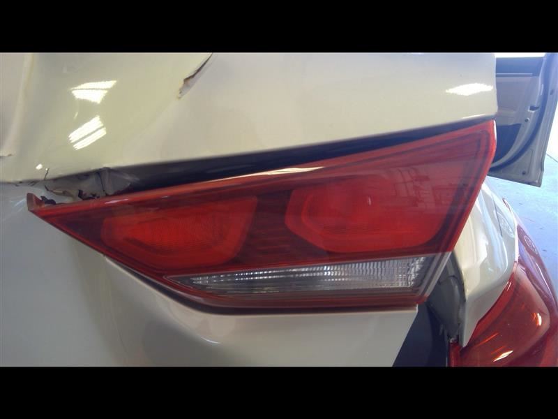 Passenger Tail Light Sedan Lid Mounted Korea Built Fits 17-18 ELANTRA 2717761