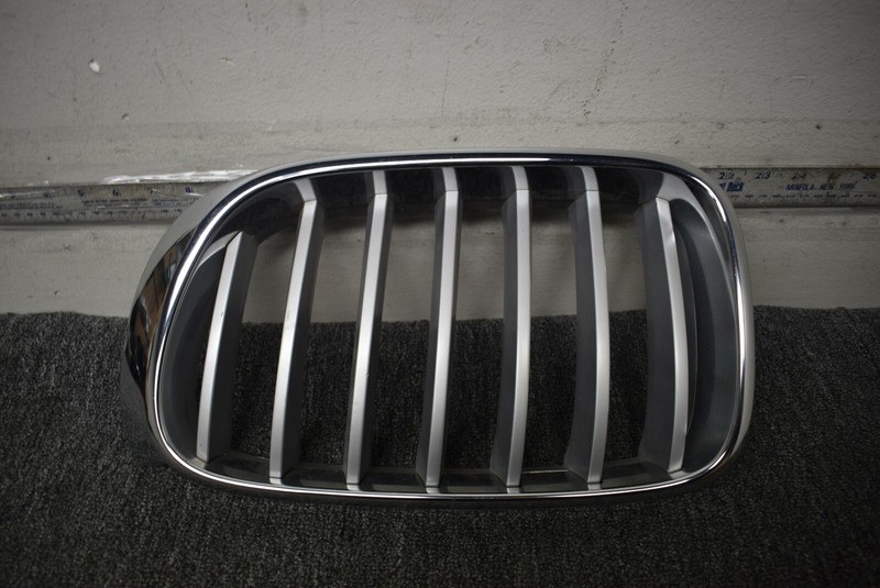 BMW F25 FRONT GRILLE FACTORY OEM