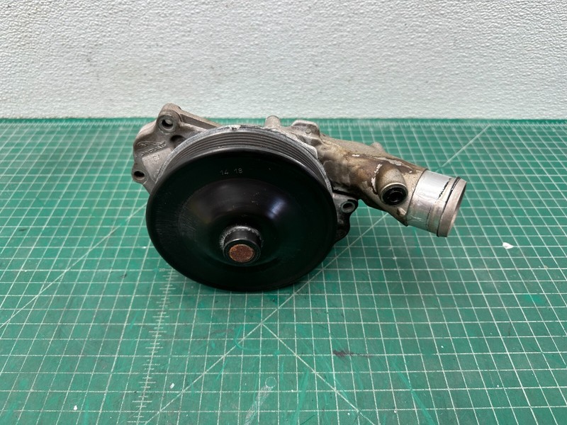 10-22 LAND ROVER ENGINE MOTOR COOLANT WATER PUMP W/ PULLEY OEM
