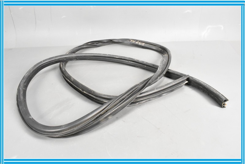 2003-2007 HUMMER H2 REAR LEFT DRIVER SIDE DOORWAY WEATHERSTRIP SEAL OEM