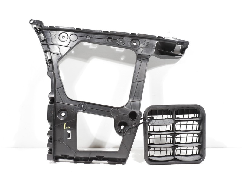 2017-2019 Audi Q7 Rear Bumper LEFT Side Guide Support Bracket W/ GRILLE OEM