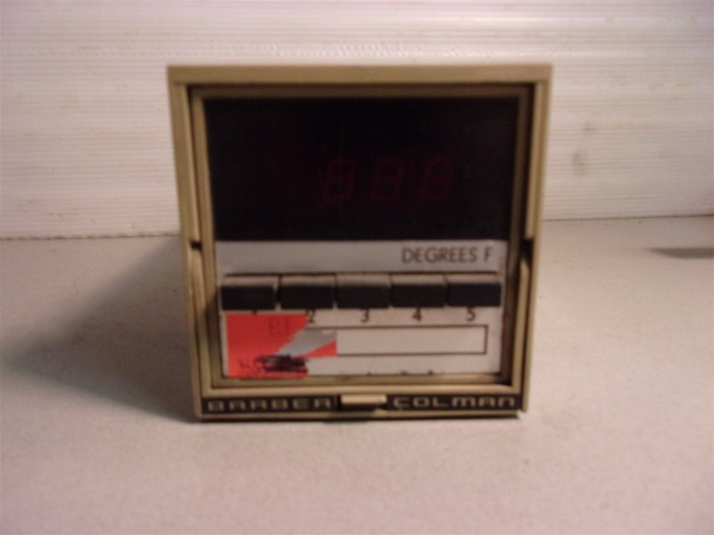 Barber Coleman DB1X Temperature Reader/Controller 1A 120VAC *FREE SHIPPING*