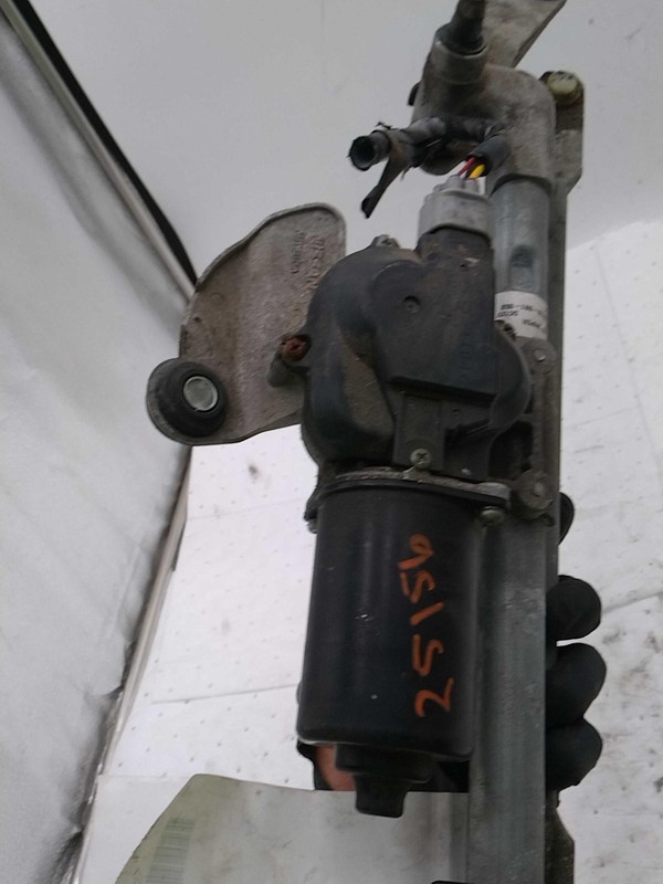 2009 Nissan Altima Wiper Motor OEM 28800JA000 171K Mileage Red