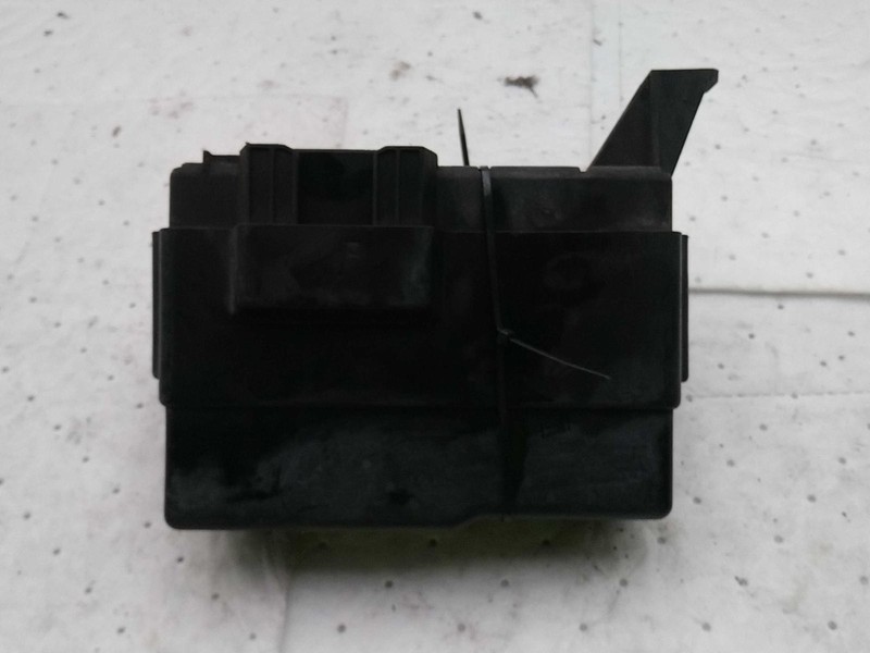2004 Nissan Murano Fuse Box OEM 24381C9900 3.5L 85k Miles White