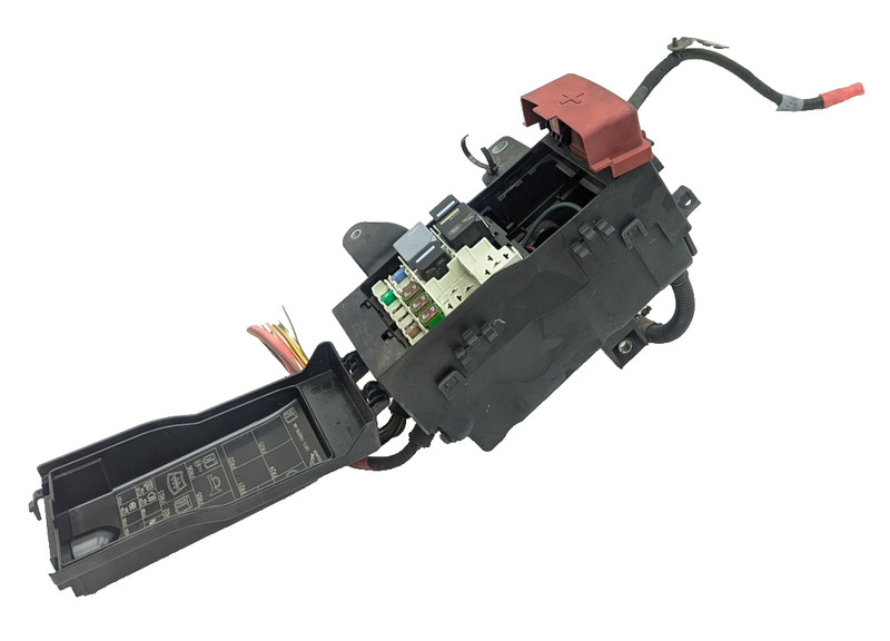 17-19 Jaguar XE Engine Bay Relay Junction Fuse Box Fusebox OEM