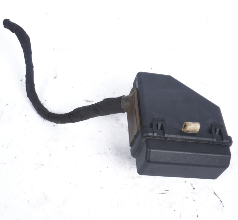 2011 - 2016 Mini Cooper Countryman S Fuse Box Relay OEM
