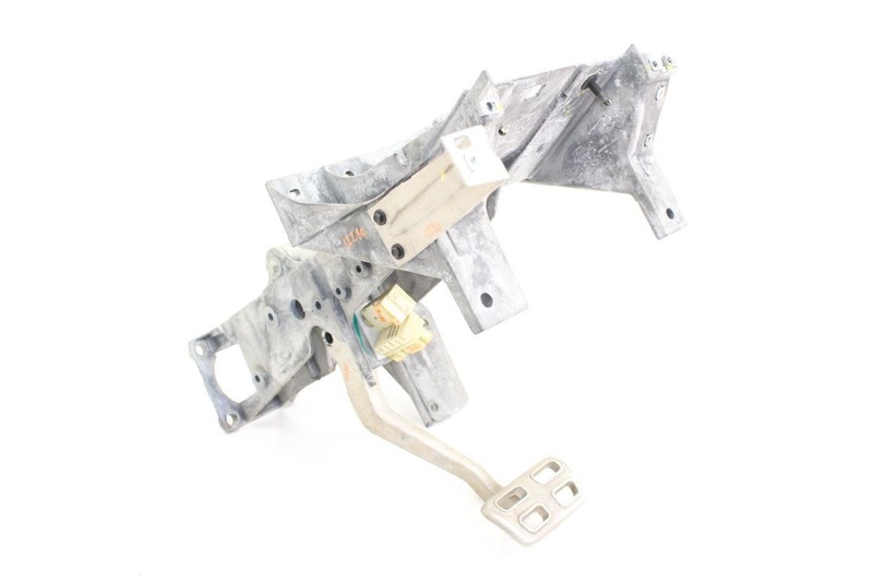 CORVETTE2002 Pedal Brake/Clutch 291801