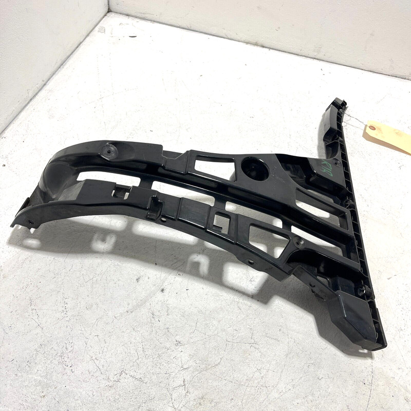 Rear Right Passenger Mount Support Bracket Mercedes-Benz S550 2014-2017 OEM