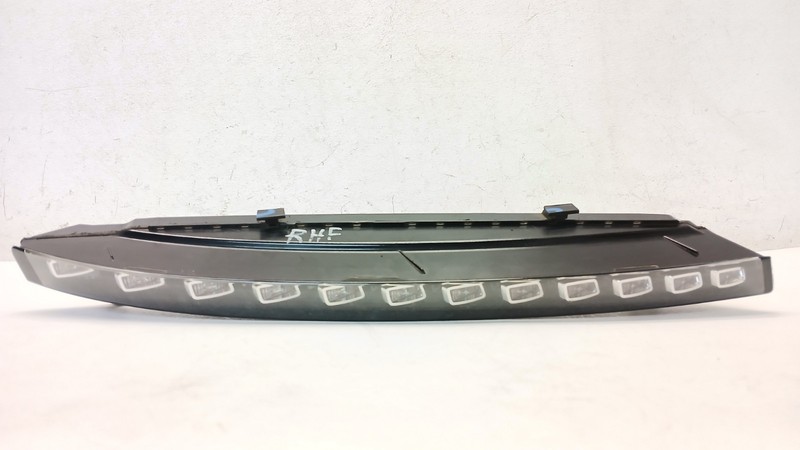 10-15 AUDI 4L Q7 LED BUMPER TURN SIGNAL FRONT RIGHT PASSENGER OEM 080125