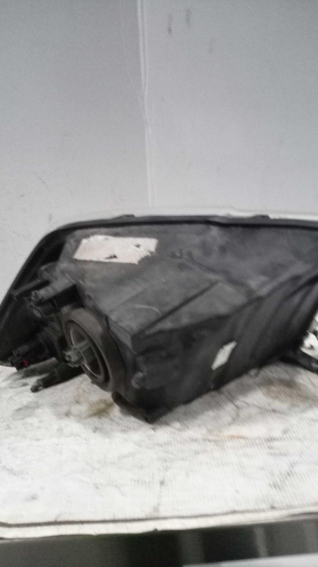 2012 Dodge RAM 2500 Left Headlight Assembly Silver 588921 Used 110K Miles